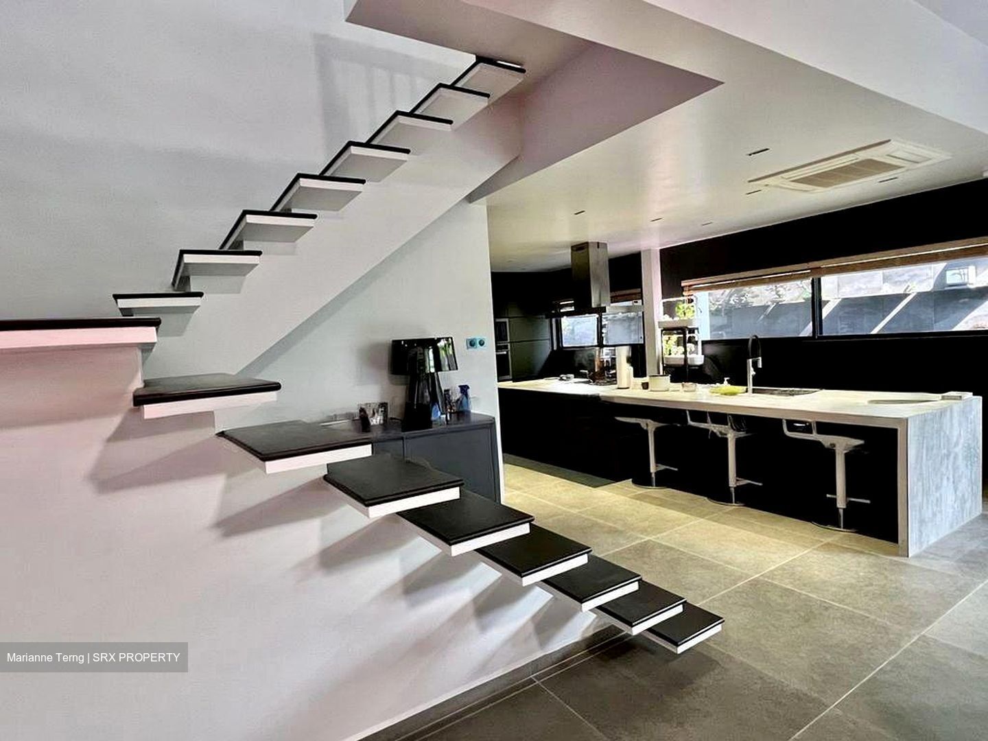 Transit Road (D26), Semi-Detached #499274861